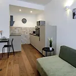 Wally Apartment