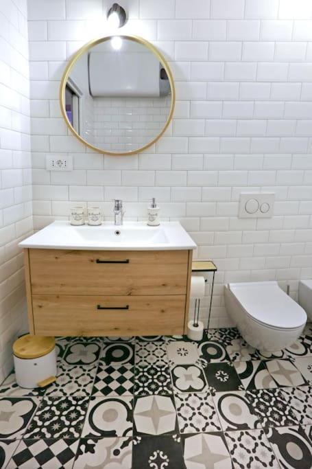Wally Apartment